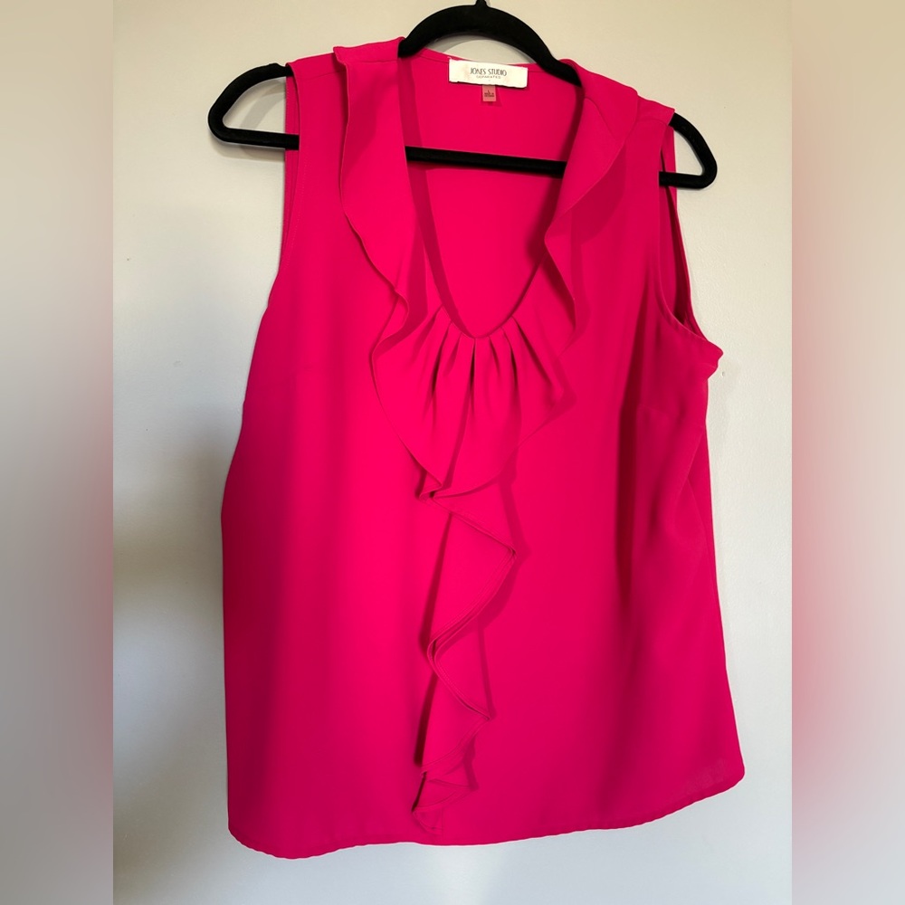 Jones Studio Pink Ruffle Sleeveless Top